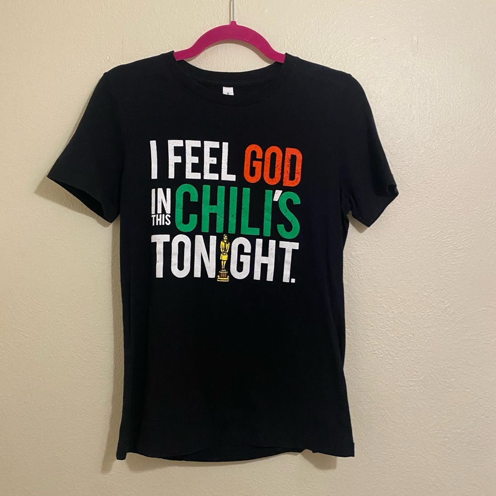 black ‘the office’ tee🕷️